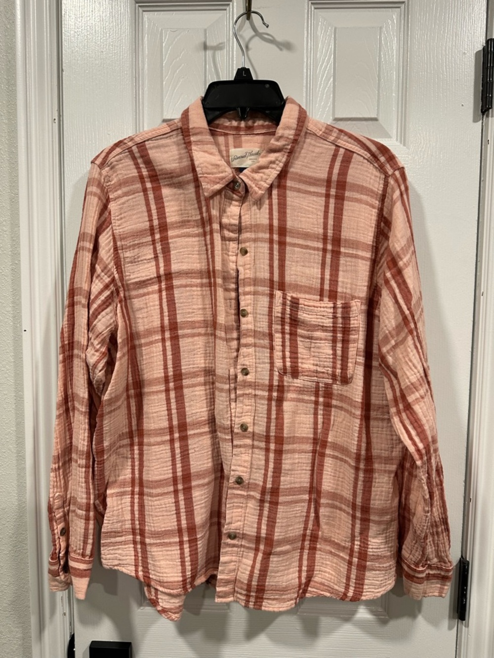 Universal Thread Peach and Rust Plaid Button-Down Shirt